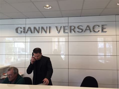 magazzino versace novara|Gianni Versace Spa a Novara (28100) .